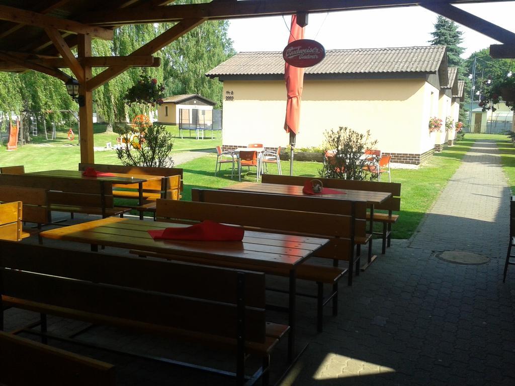 Sportcentrum Dvorak Villa Hluboká nad Vltavou Екстериор снимка
